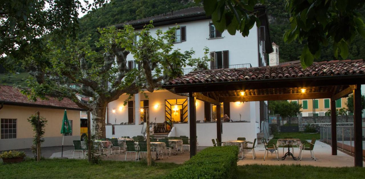 Locanda La Pignatta Arogno エクステリア 写真