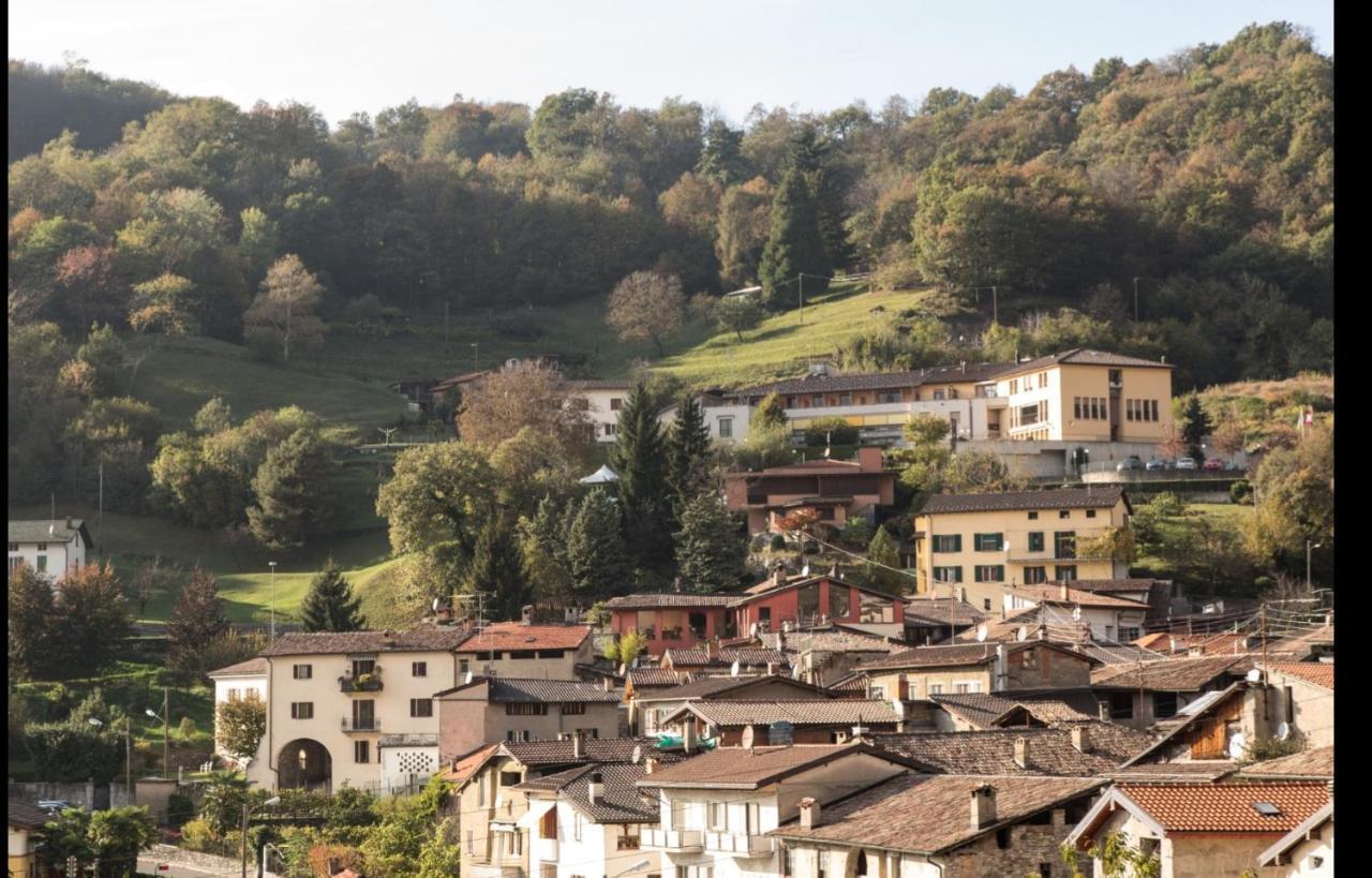 Locanda La Pignatta Arogno エクステリア 写真