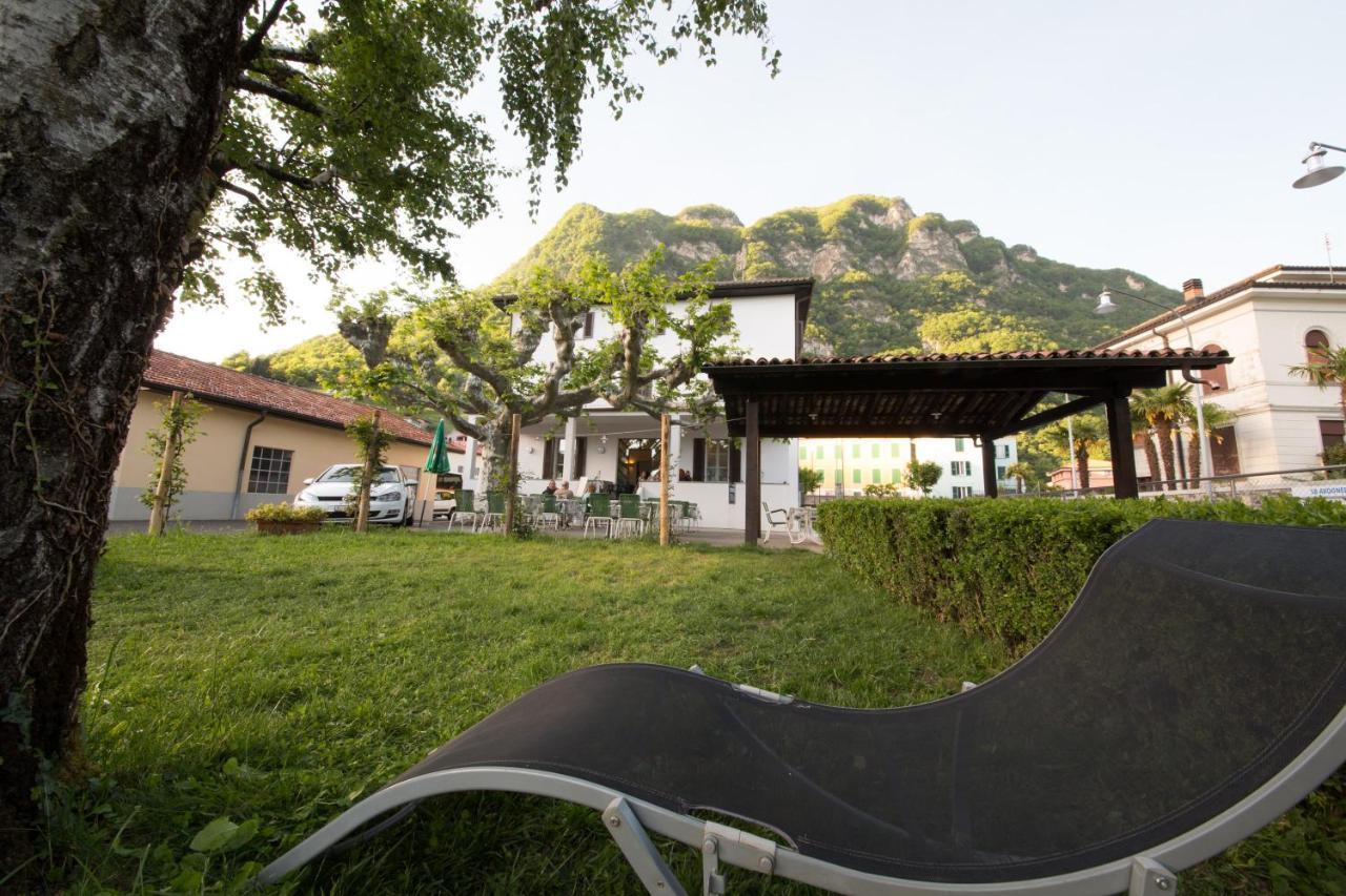 Locanda La Pignatta Arogno エクステリア 写真