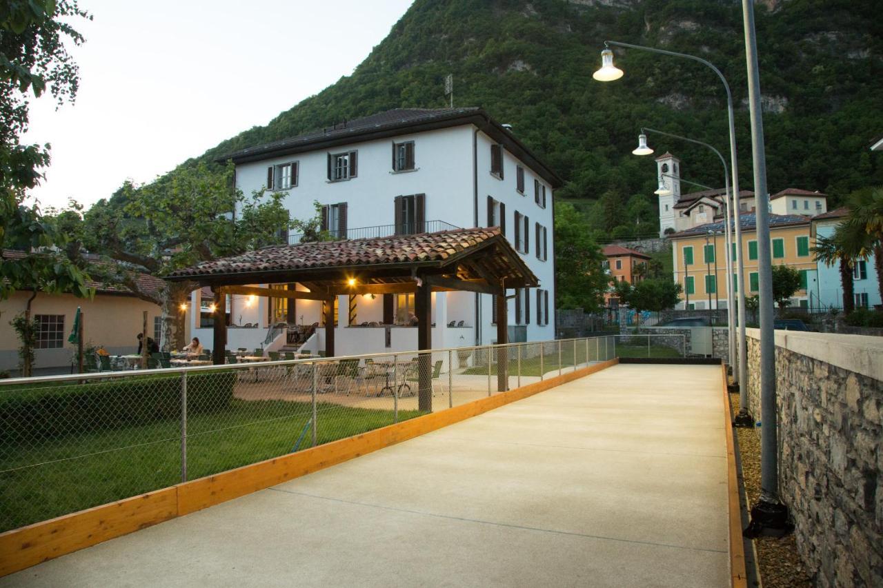 Locanda La Pignatta Arogno エクステリア 写真