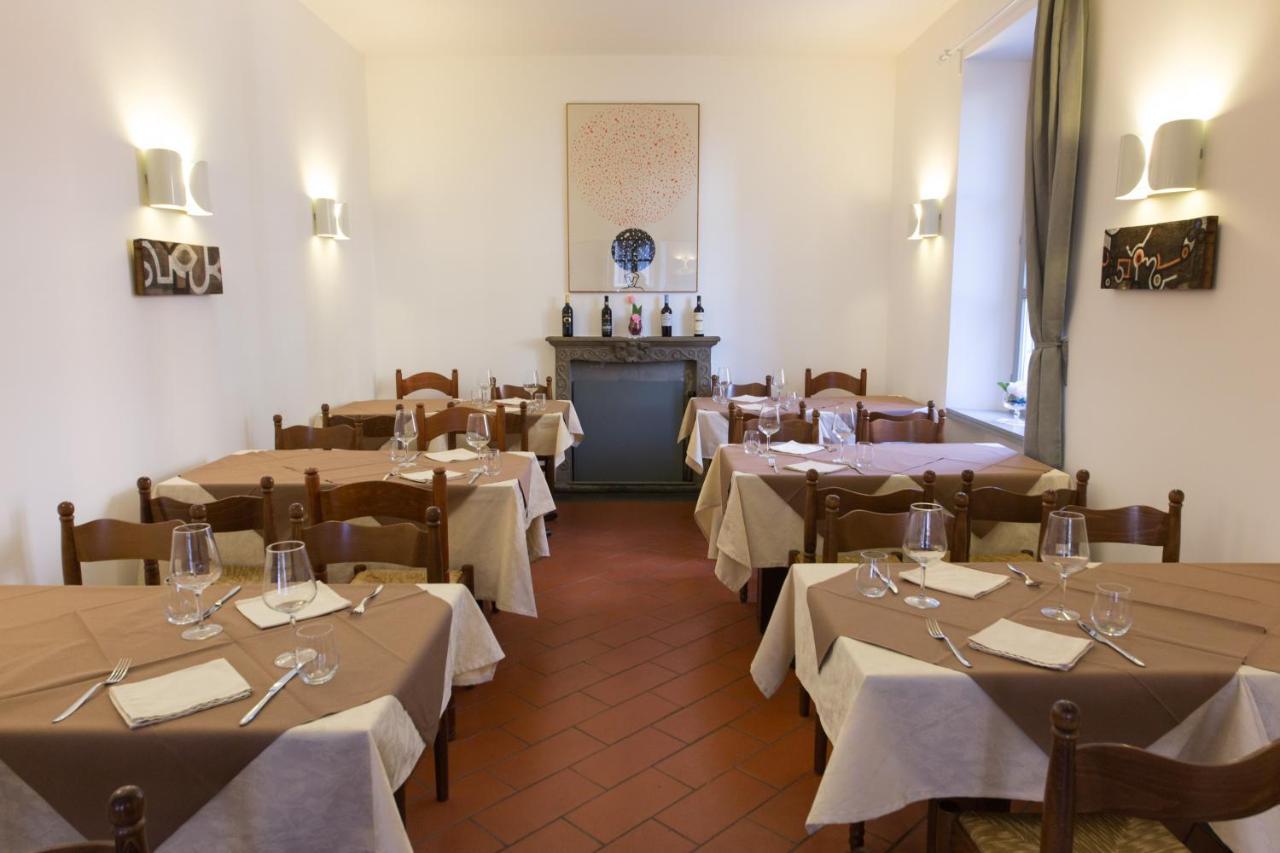 Locanda La Pignatta Arogno エクステリア 写真